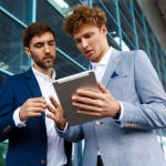 How to Choose the Right Financial Advisor for Your Needs
